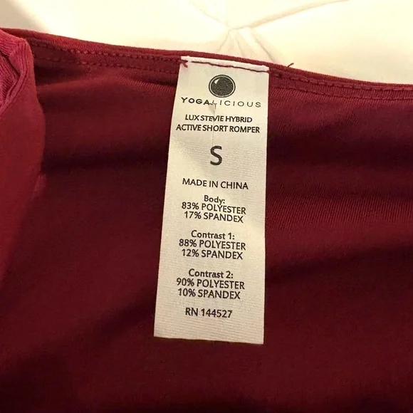 Yogalicious Lux Stevie Hybrid Active Short Romper, Women’s Small, NWT - Picture 4 of 8